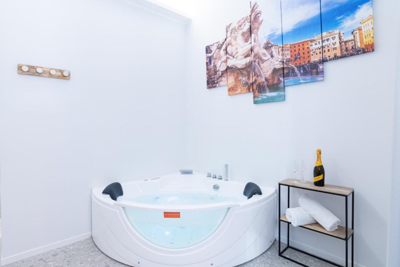 White Home Suite And Rooms Рим Екстер'єр фото